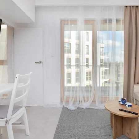 Cozy Nights Letnicka By Renters Prestige Danzica